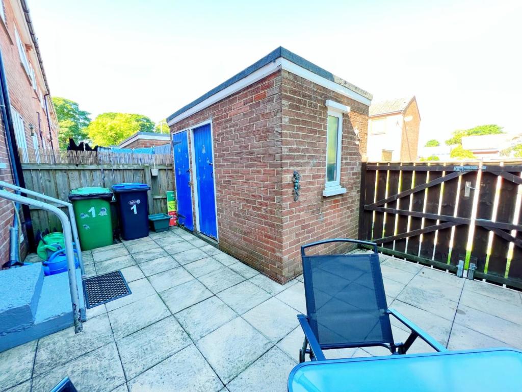 Rear Yard 2.jpg