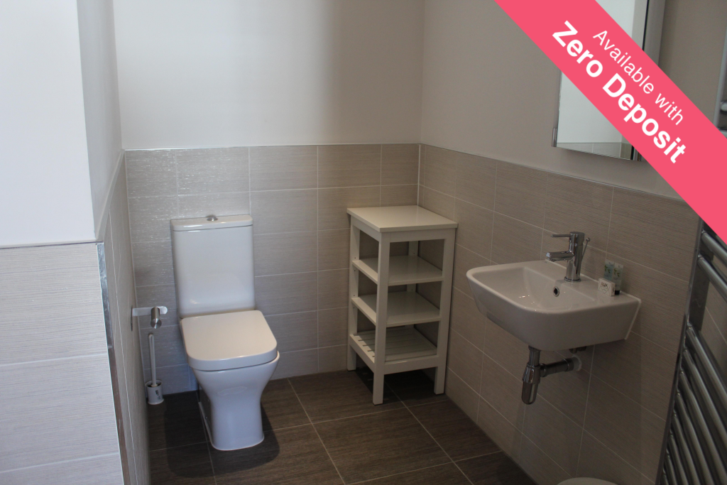 En-suite Bathroom