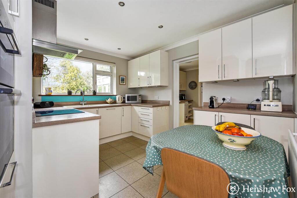 Ph13_5664483 - Copy.jpg