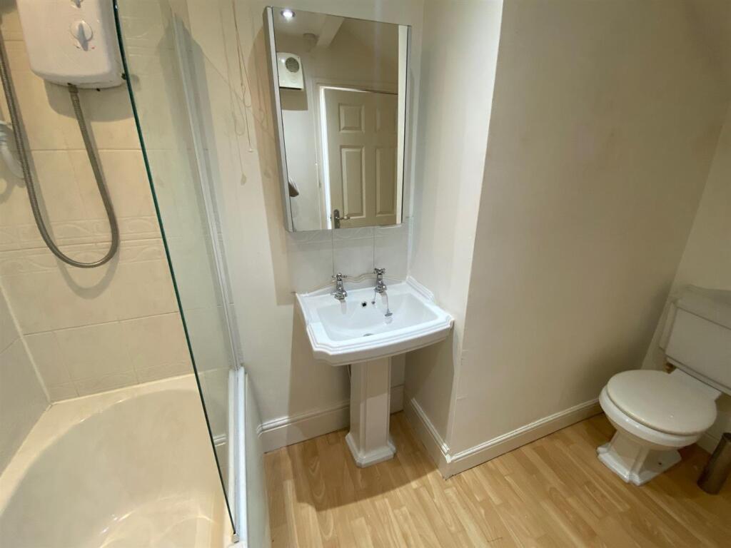 second floor attic bathroom.jpg