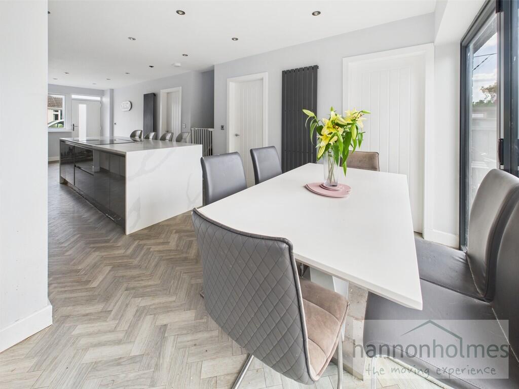 CAM05283G0-PR0048...