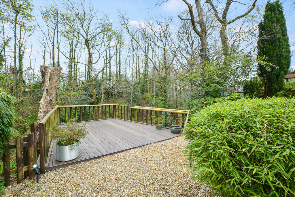 GARDEN/VIEWS