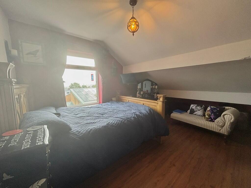 bedroom 3..