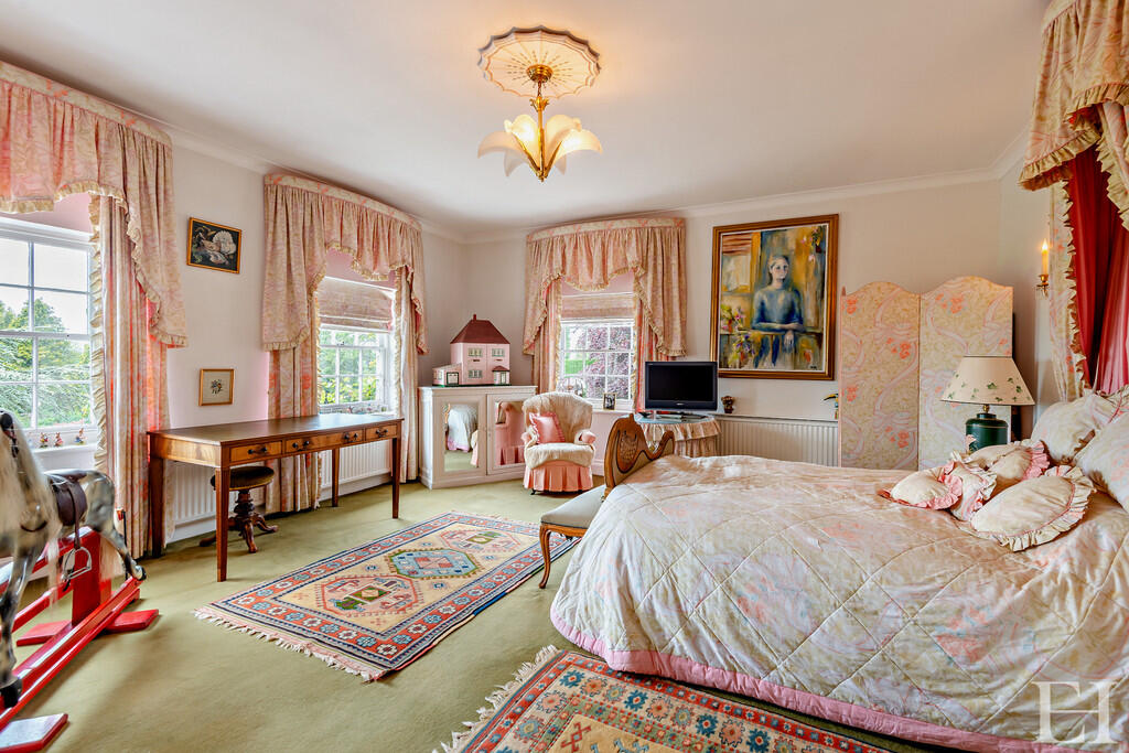 8594340-interiorW...