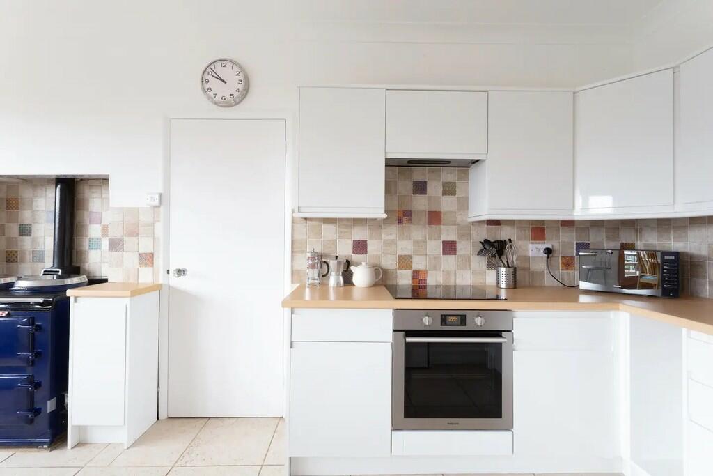 Kitchen 1