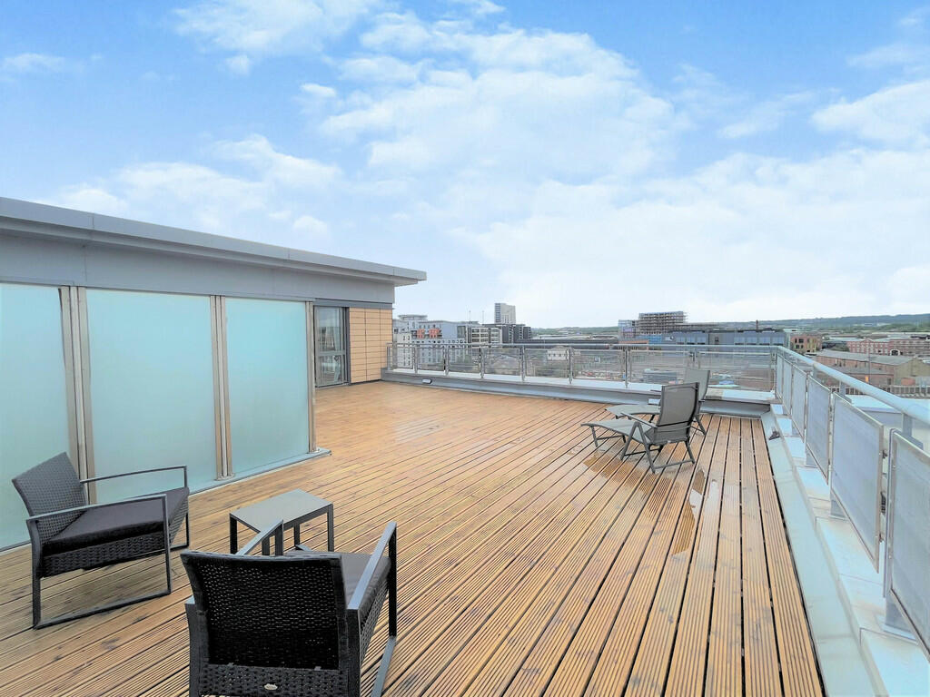 tlc_9cafe42f-1e49...