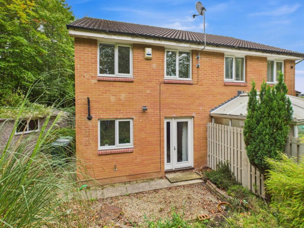 CAM04233G0-PR0031-STILL028