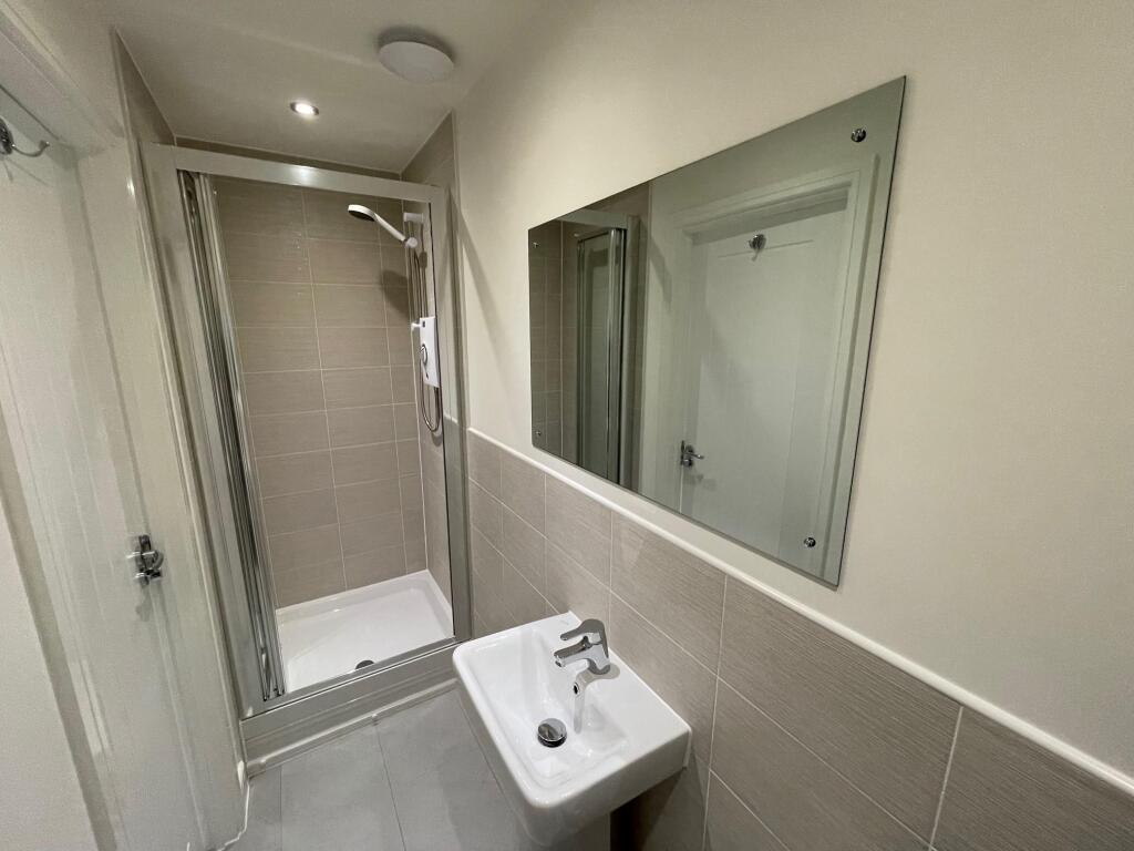En-suite Bathroom