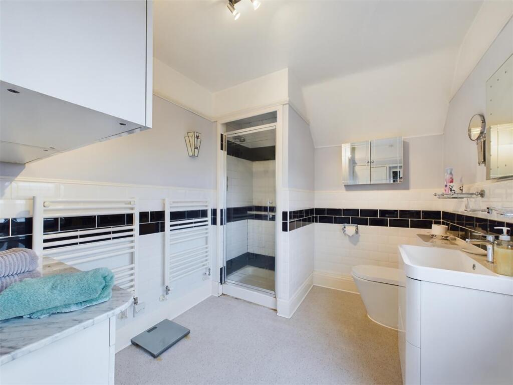 En-suite shower room