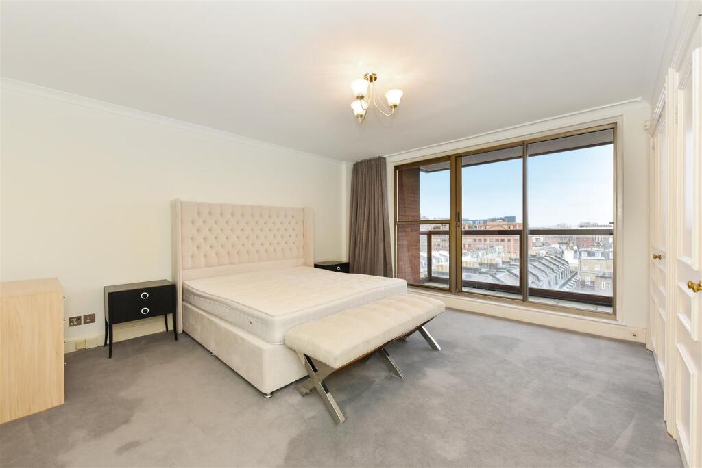 28 South Lodge (8).JPG