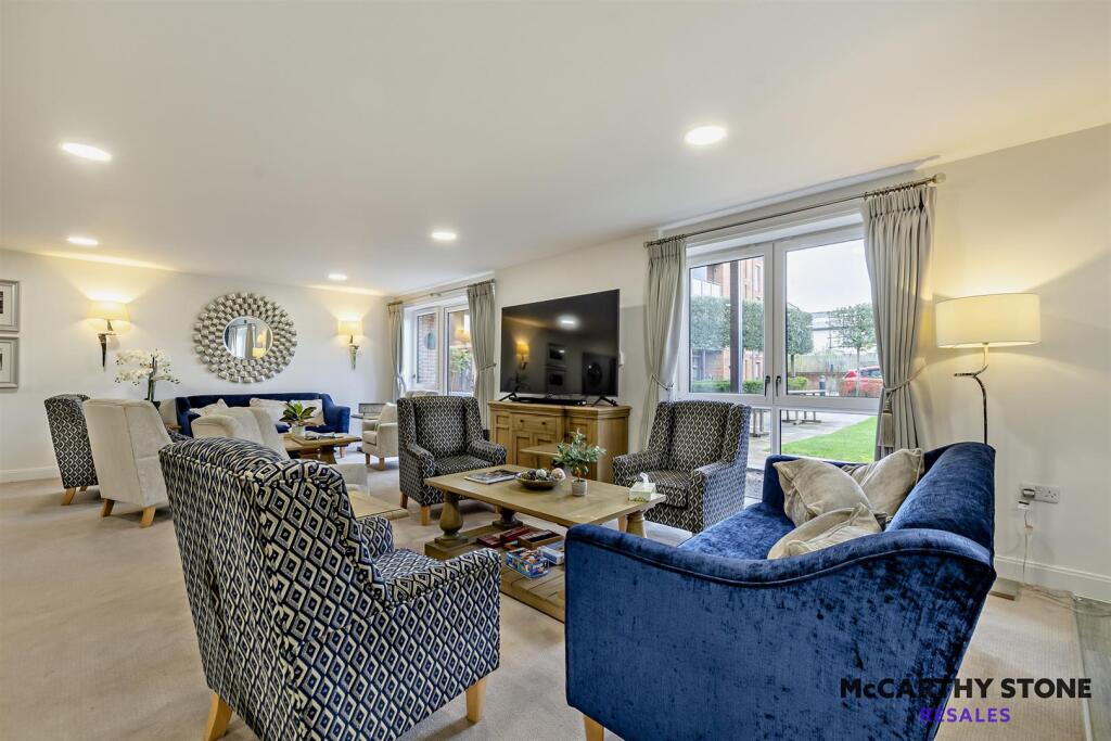 8629198-interior01-800.jpg