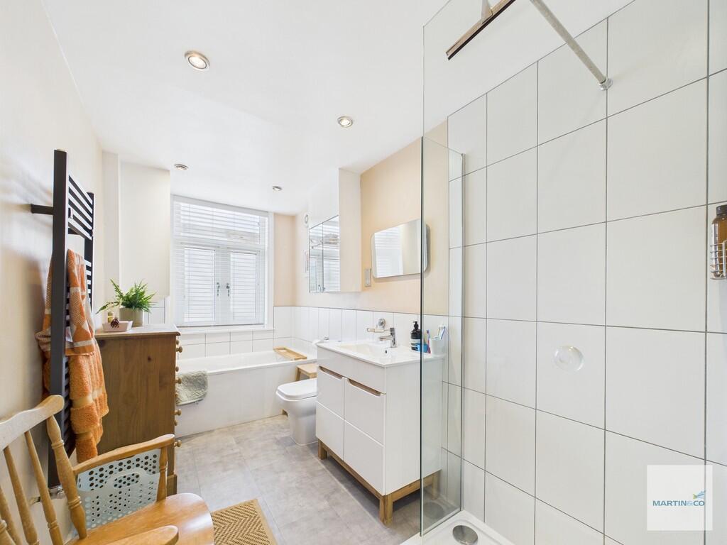 CAM03394G0-PR0316...