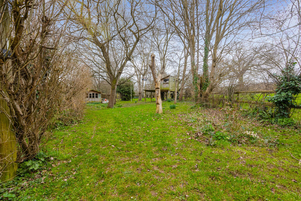 Recreational Fiel...