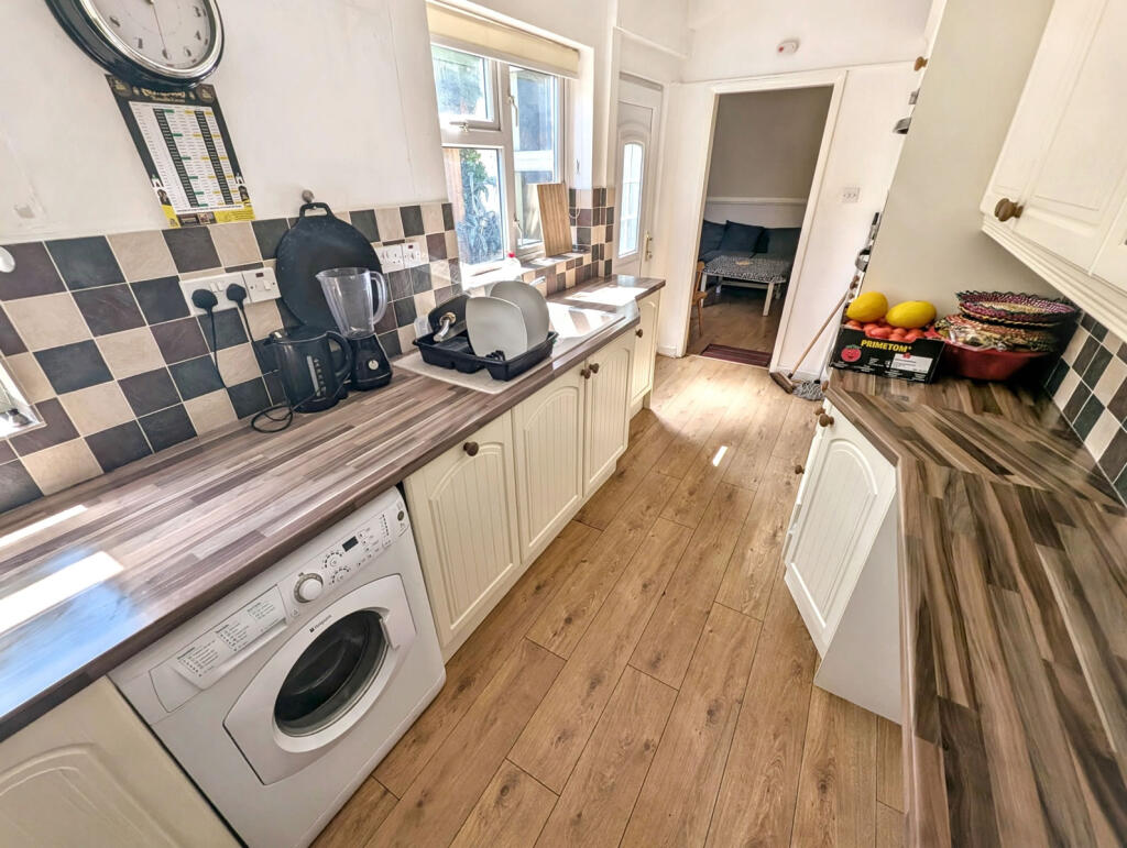 GLAPTON701737220250525135701_PXL_20250525_11442...