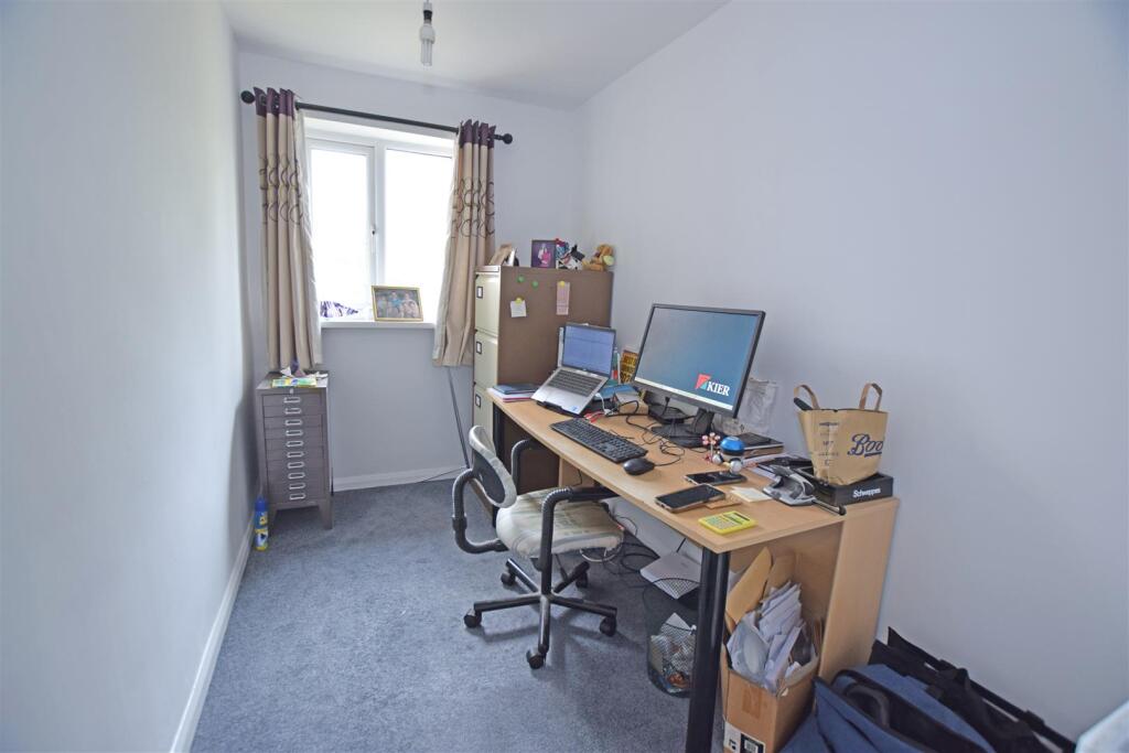 Bedroom3.jpg