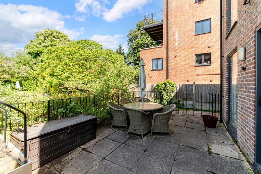 CHANDLER HOUSE (3).jpg