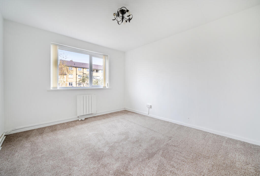 1381053-12-692442...