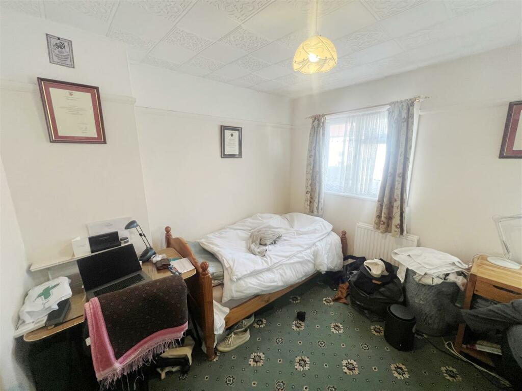 bed 2