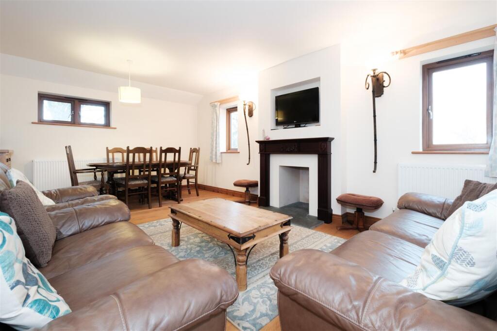 Parry_Horsepool_Lodge_St.Mellion-18.jpg