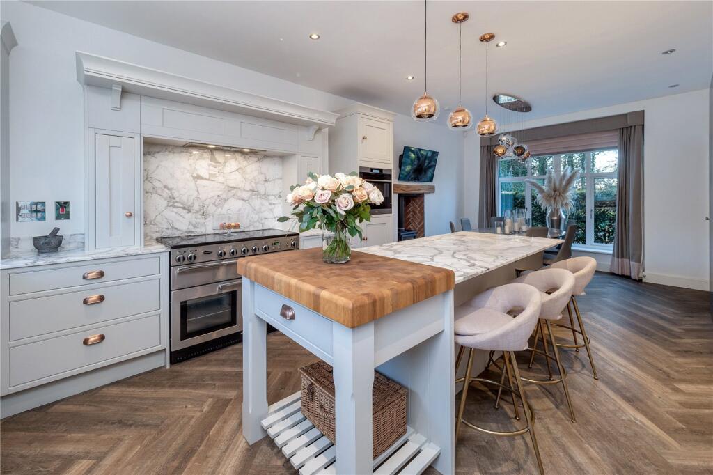 Kitchen/Dining
