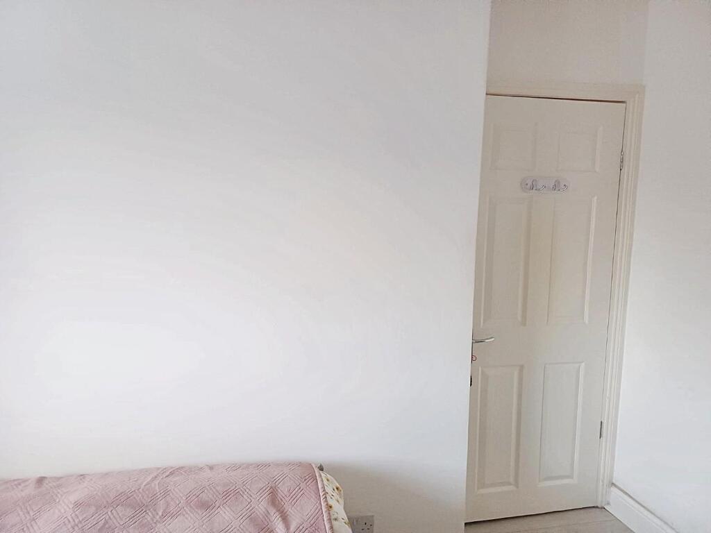 WhatsApp Image 2025-02-06 at 21.54.04 (5) (1).jpeg