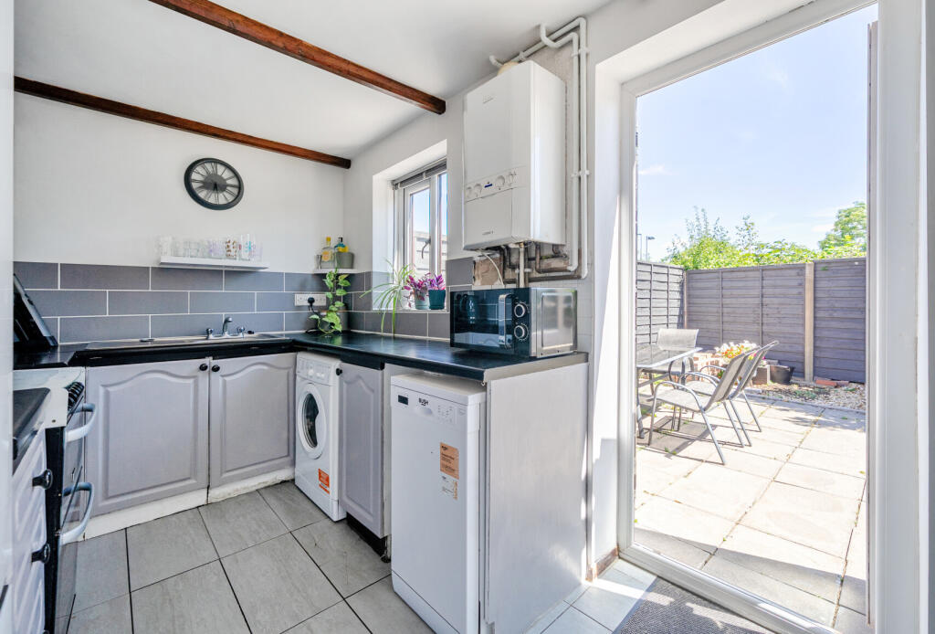 1319490-8-686fb04...