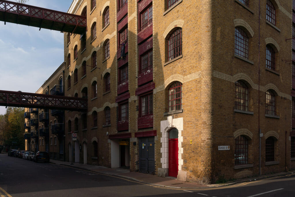 241593 - DUNDEE-WHARF-58.jpg