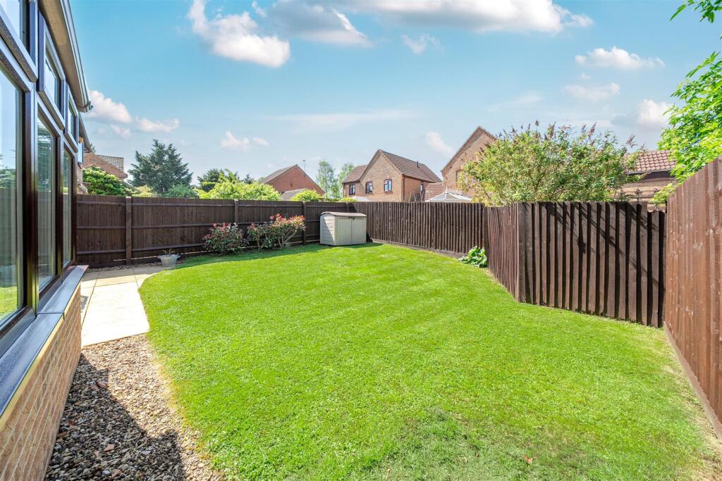 44 Docklewell Close, Towcester (33).JPG