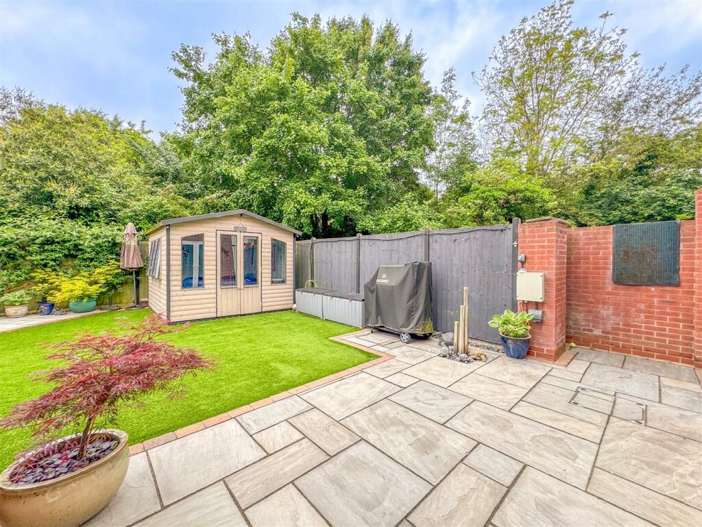 Wadebridge Drive - Image-42.jpg