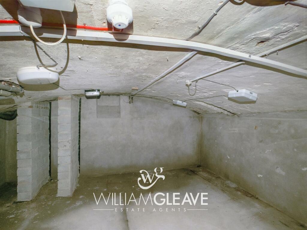 CAM01391G0-PR0125-ST