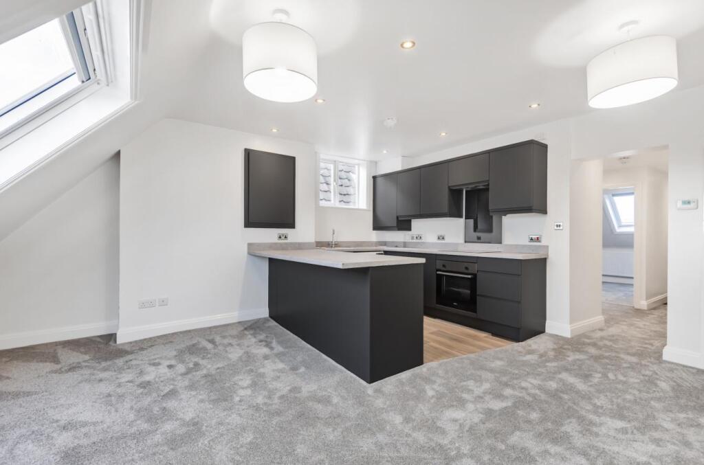 Kitchen/Lounge