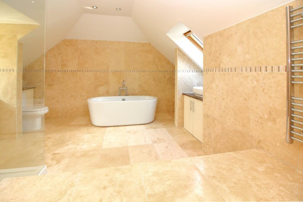 Master En-suite