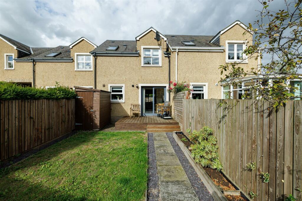 2 Galloway Court Darnick 20.JPG