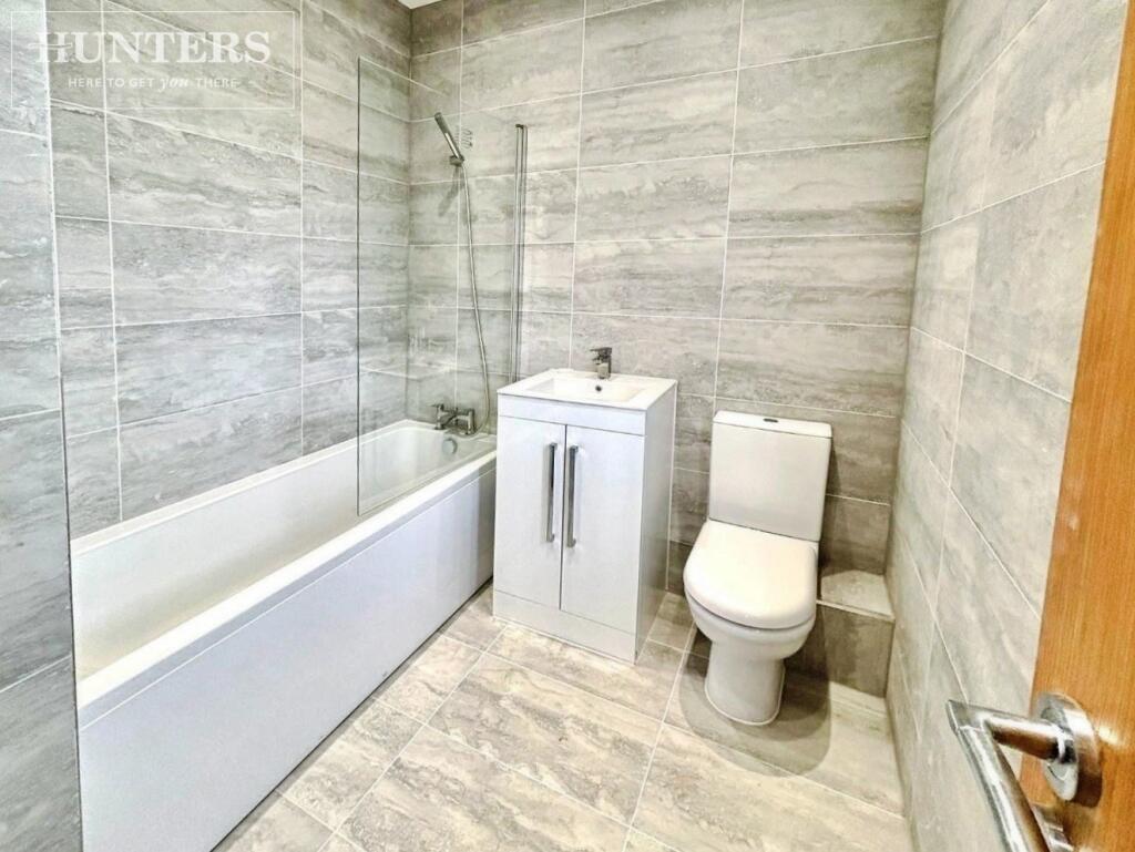 pbox-bathroom-332286.jpeg