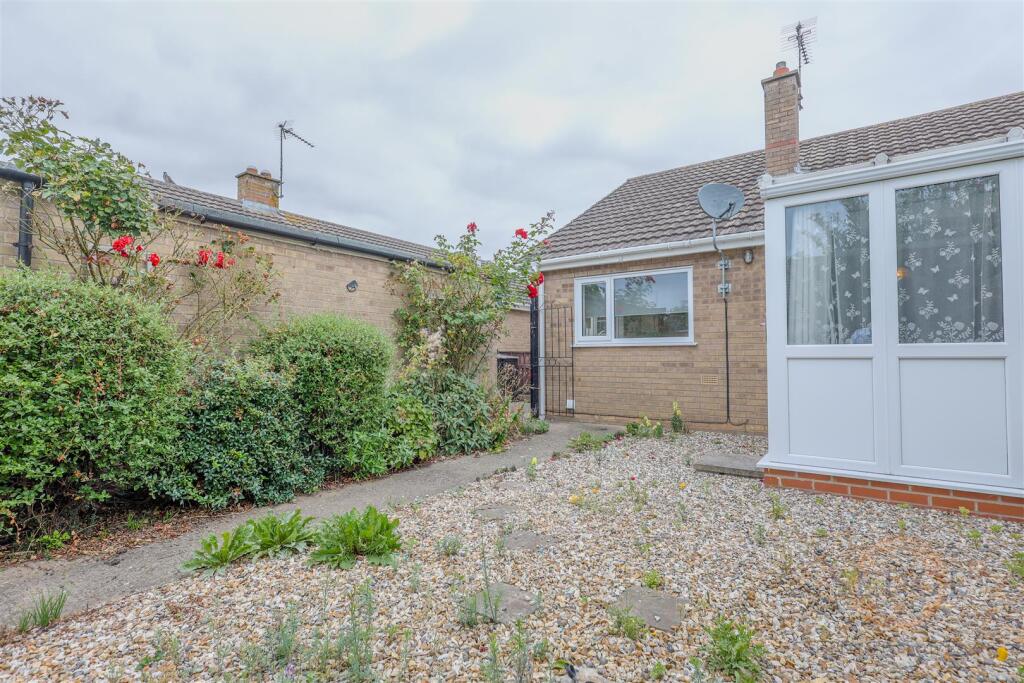 29 ash close-09.jpg