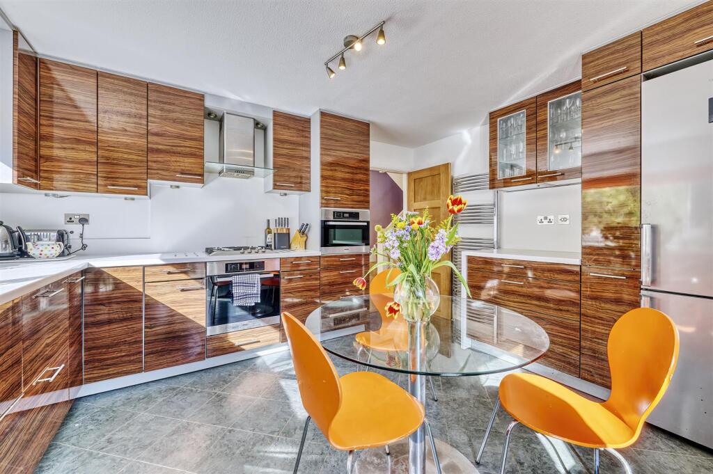 -2 Brookside STanwick-31_HDR-07.jpg