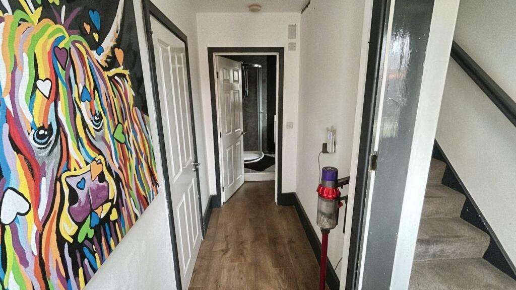 EweMove Estate Agents Basingstoke - Rockbourne Roa