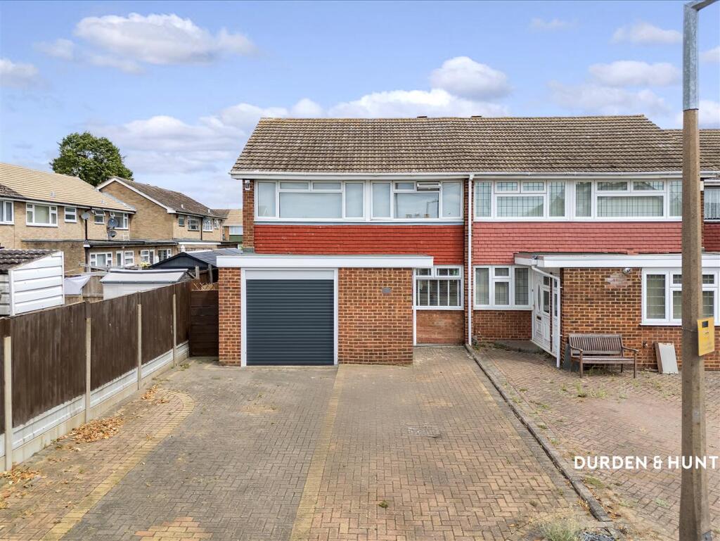 Duxford Close