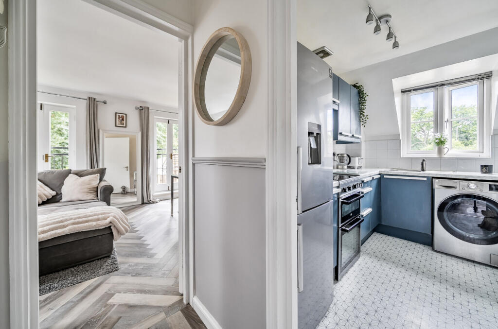 1330202-10-688b91...