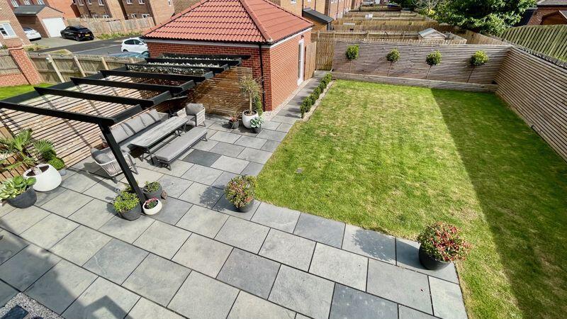Photo 19