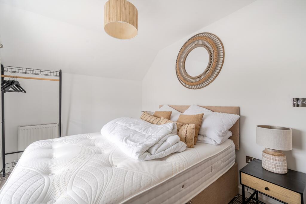 1380368-4-69132e64a08e1