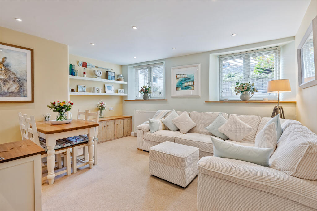 4 Open Plan Living Porthole Baileys Meadow Stoke F