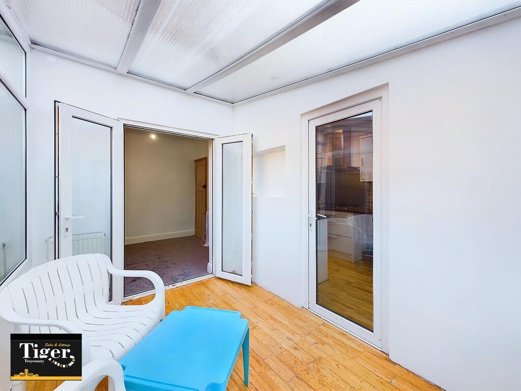 CAM03440G0-PR0252...