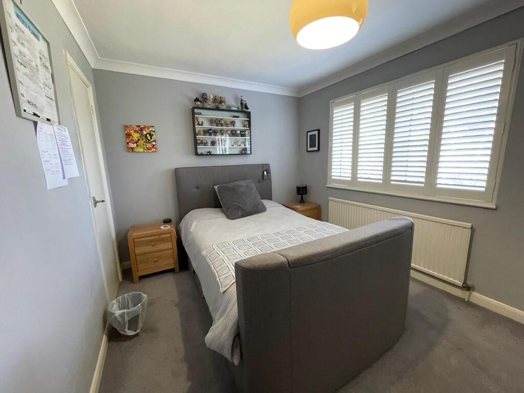 Bedroom 3.jpg
