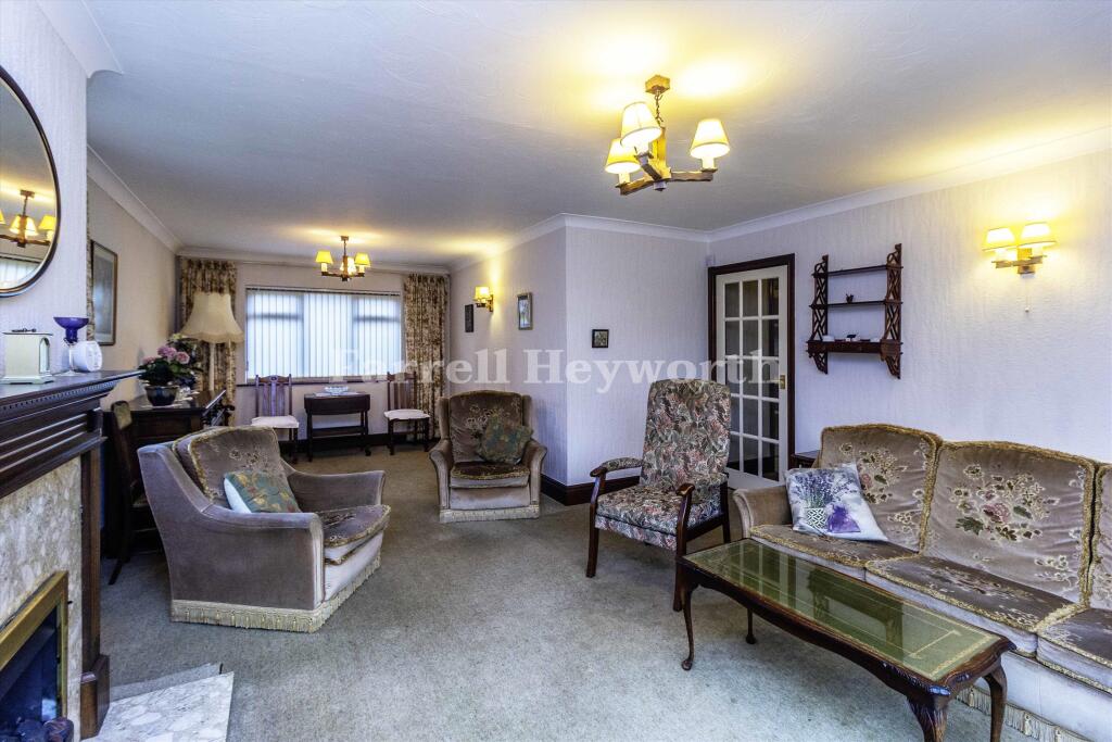 Lounge dining room v