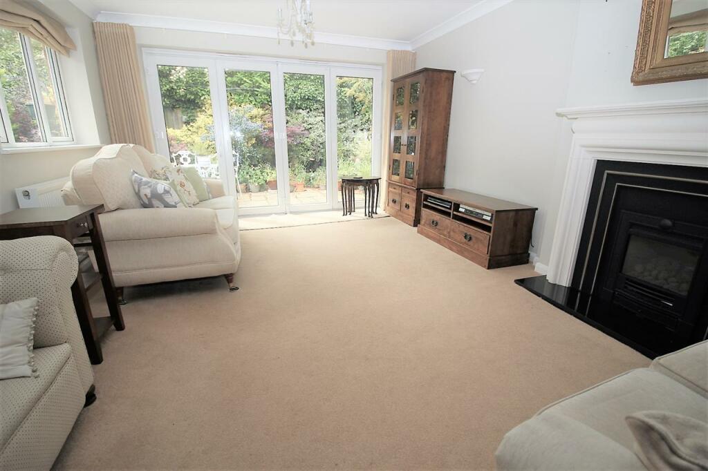 Living / Dining Room