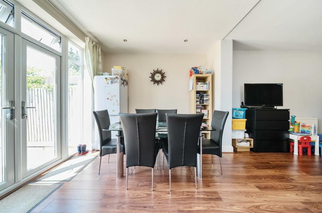 Davidson Frost-Wellings, DFW, Langland Crescent, S