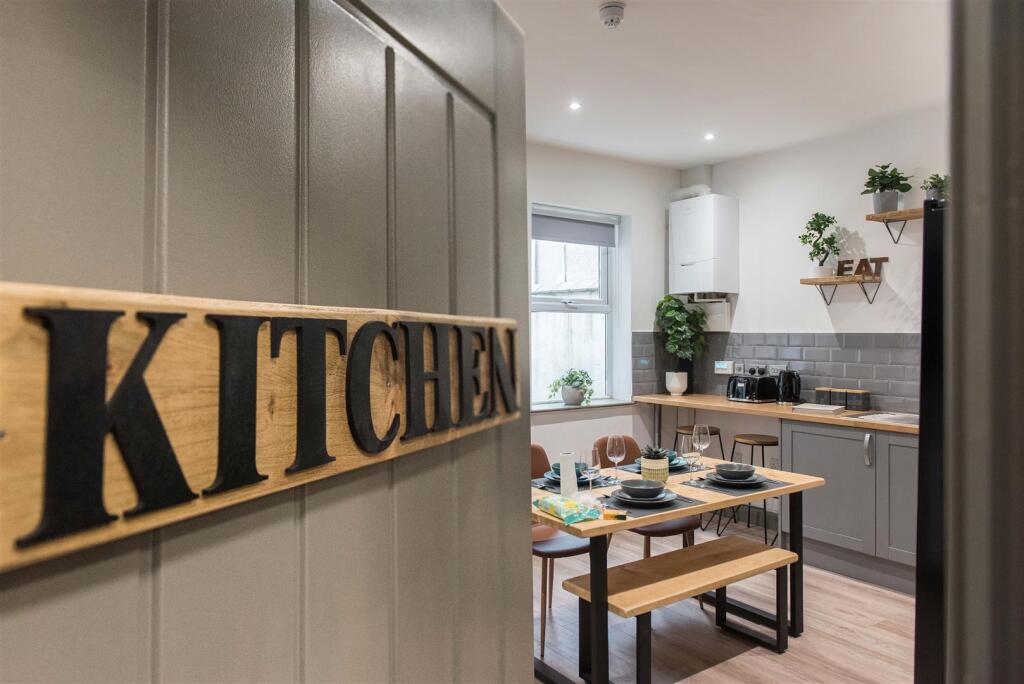 83 melbourne low res (17 of 91).jpg