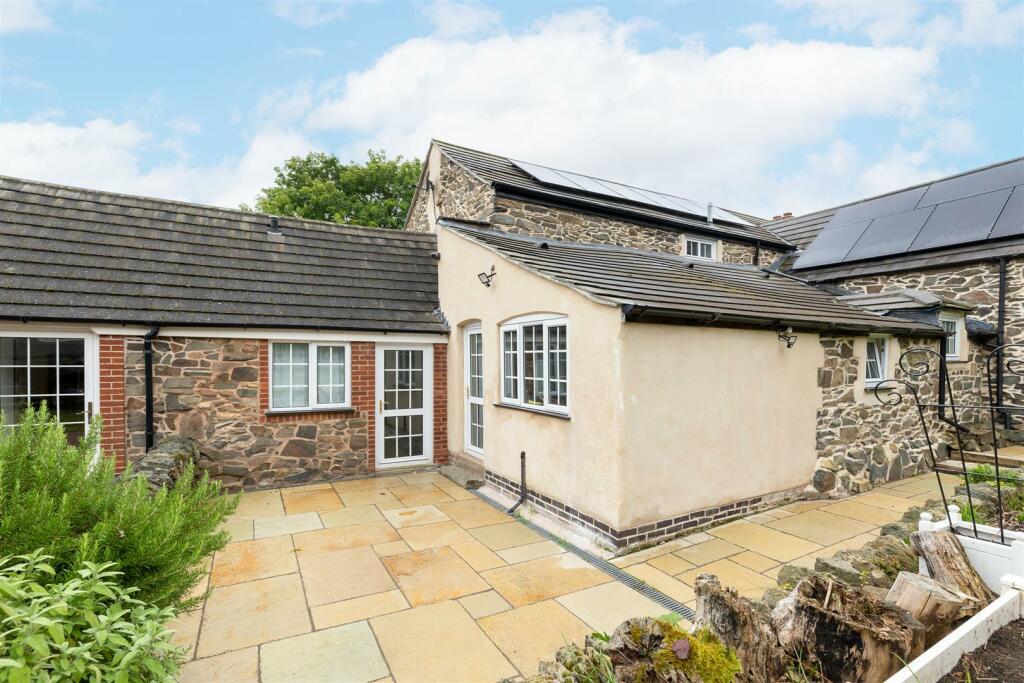 12 Altar Stone Lane, Markfield
