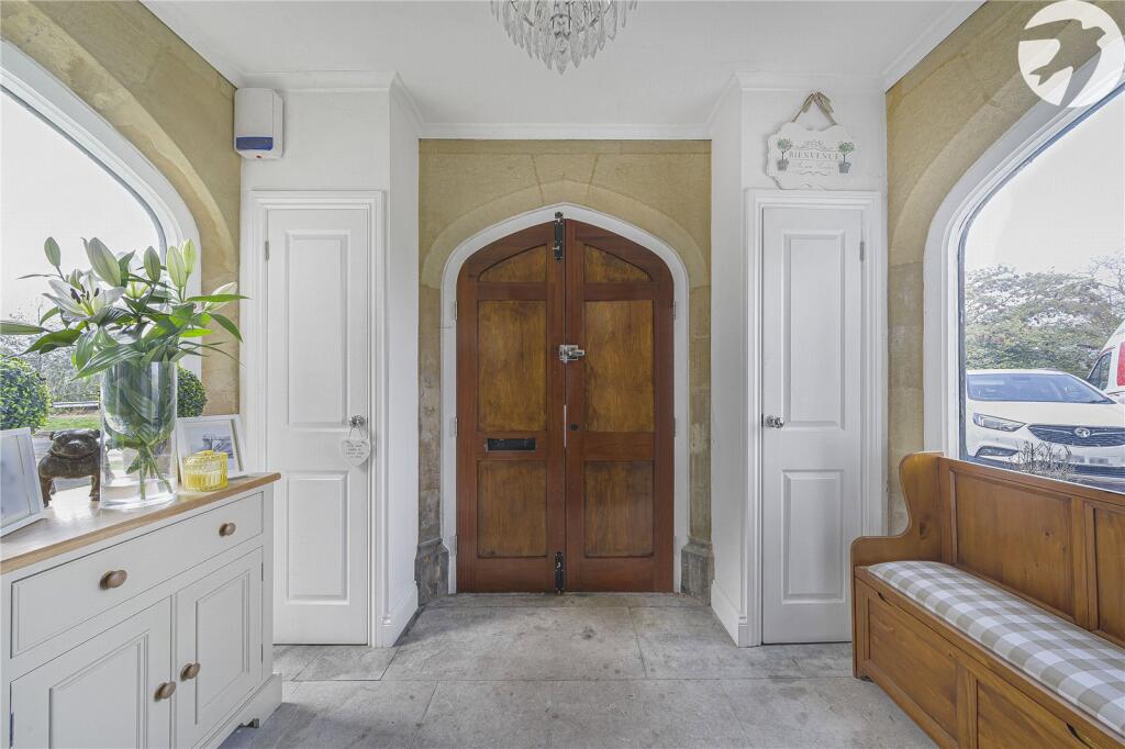 Foyer/Entrance Hall